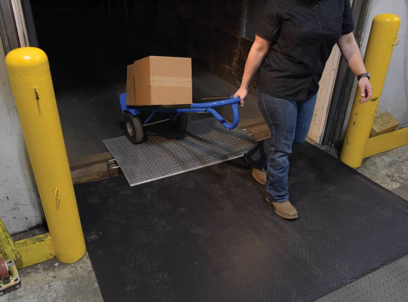 Vestil E-4830 Aluminum Economizer Dock Plate Usable 48 In. x 30 In. 3/8 In. Plate Thickness 4100 Lb. Capacity - view 7